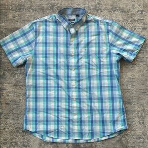 Izod Blue and Green Plaid Casual Button Down Shirt